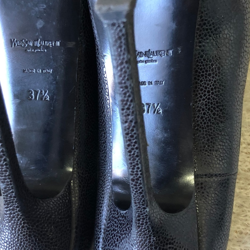 YSL Tribtoo Black Pebbled Leather Platform Pumps - Picture 7 of 8